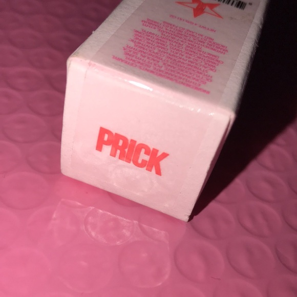 Jeffree Star Velvet Trap Lipstick - Picture 9 of 10